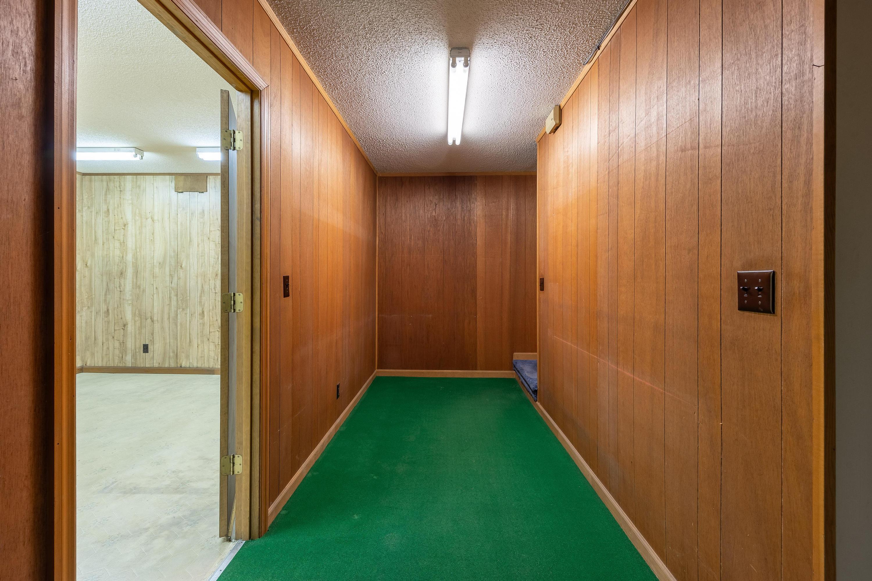 2124 Port Royal Drive