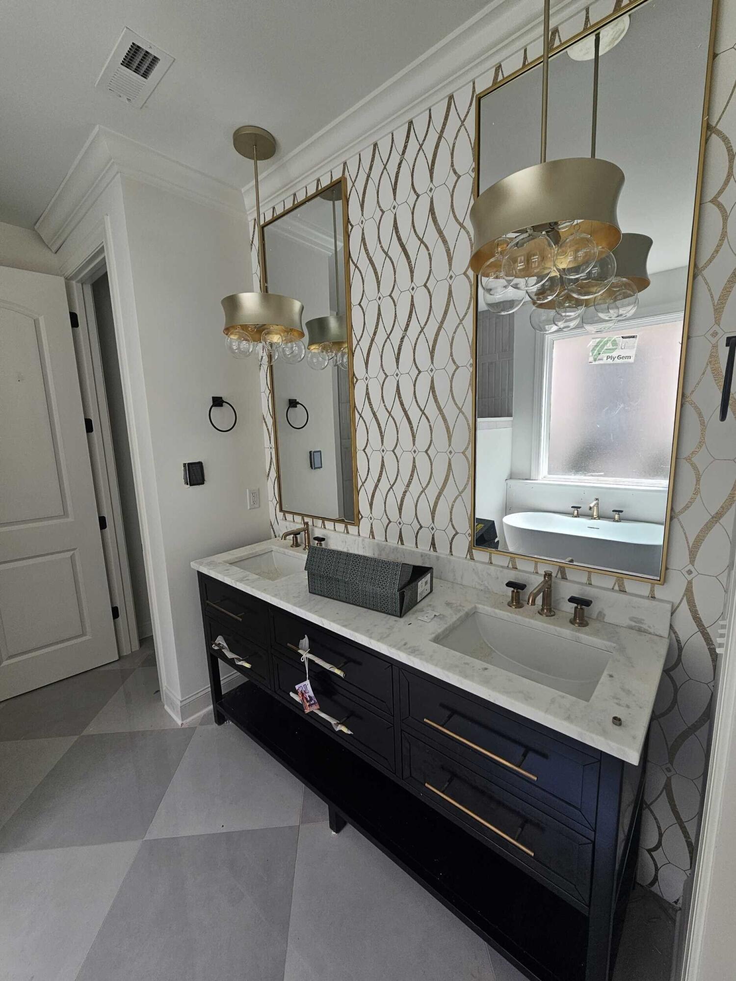 4750 Amethyst Road, 912