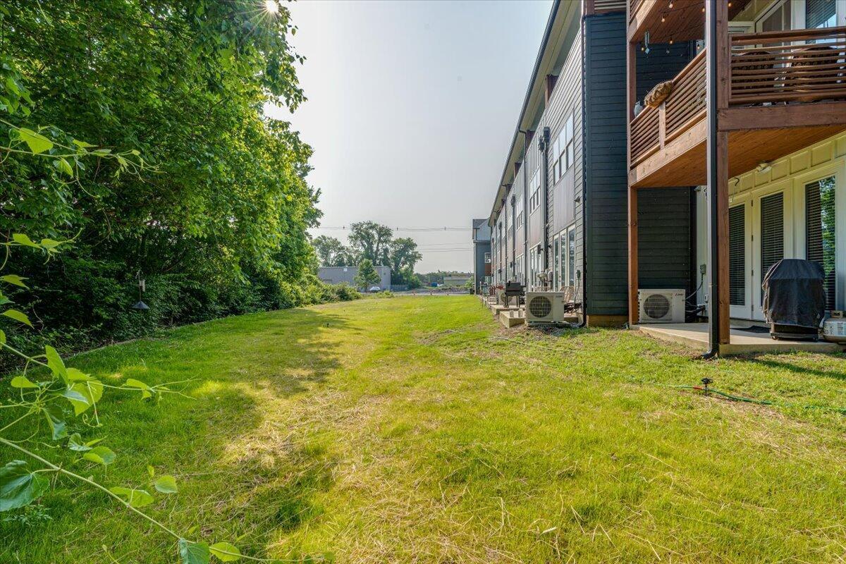 1437 Stockyard Place