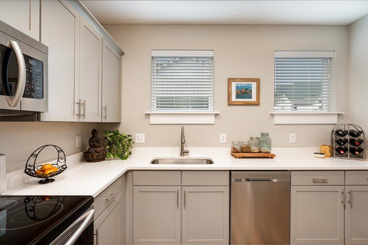 1437 Stockyard Place
