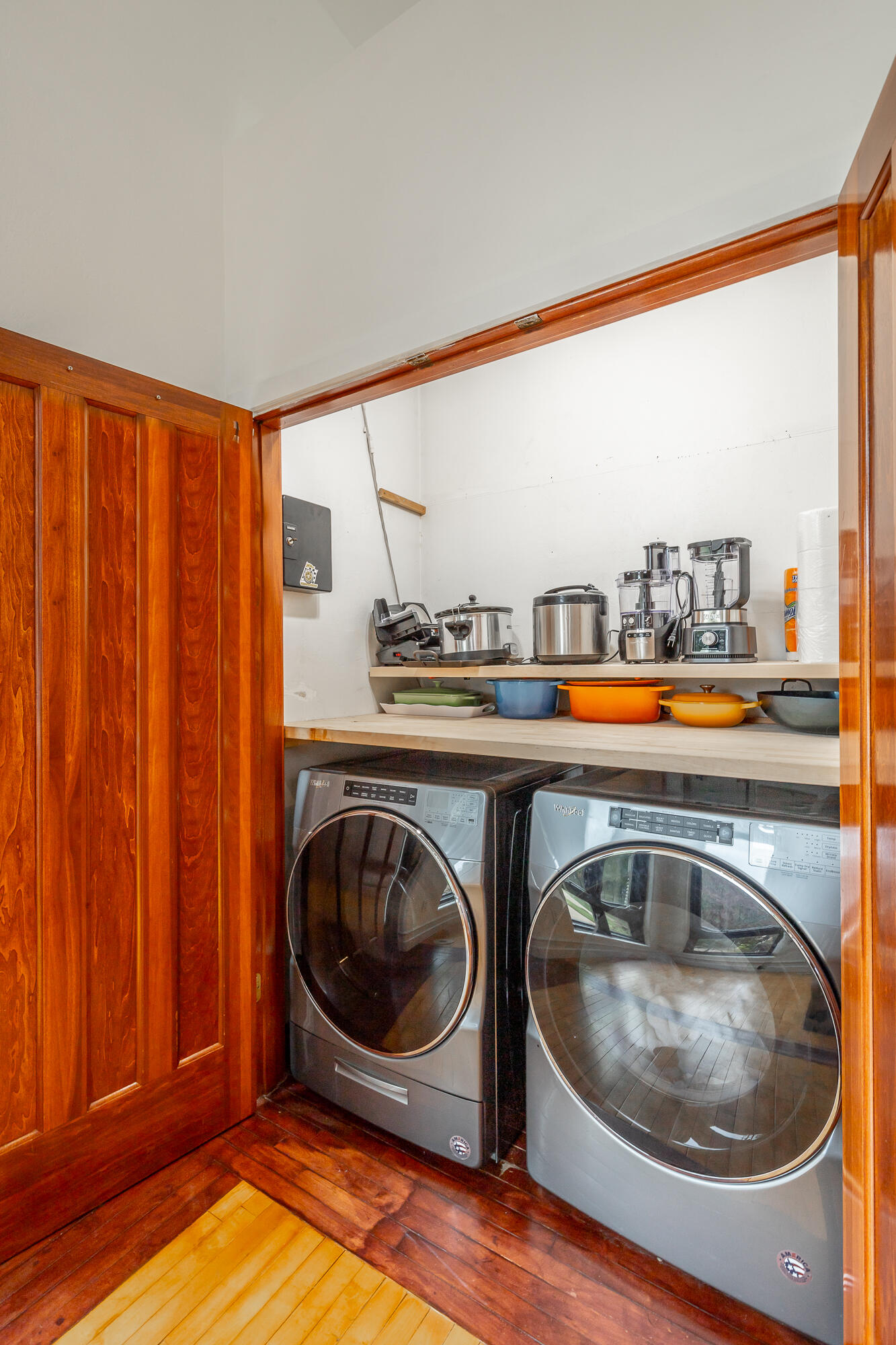 1211 Panorama Dr