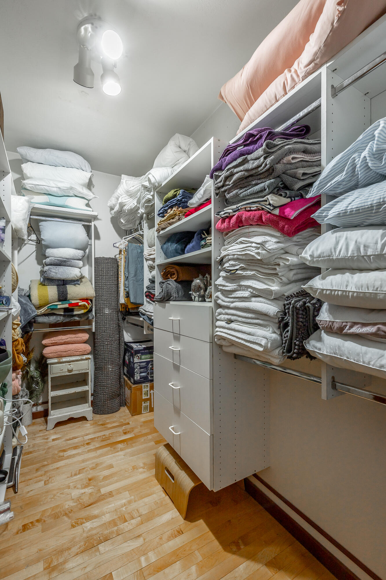 1211 Panorama Dr