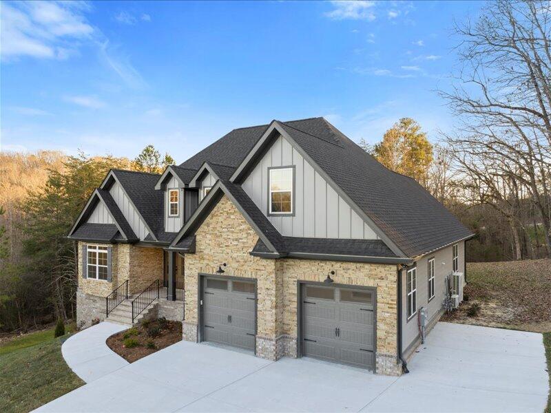 582 Kashaya Lane