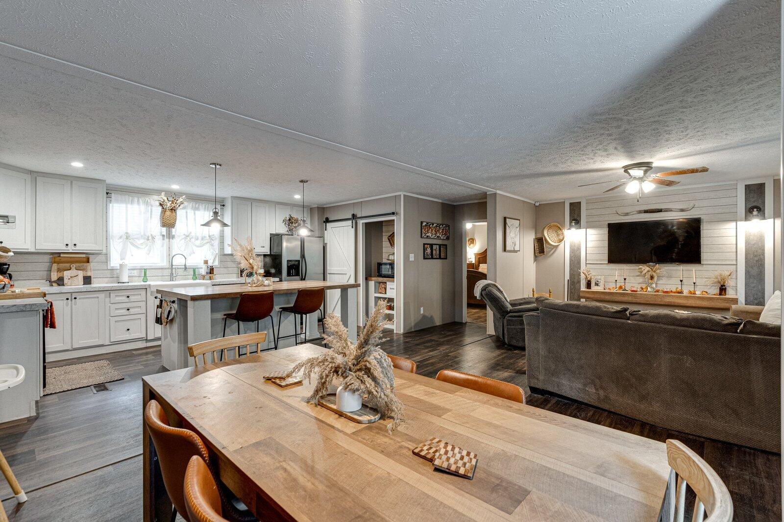 609 Clift Road