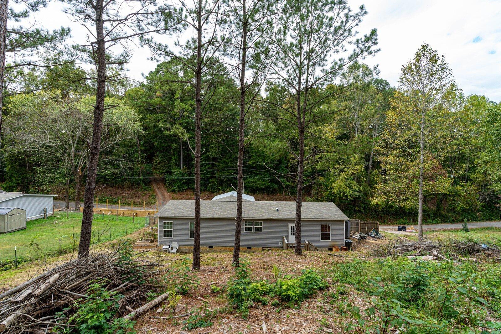 609 Clift Road