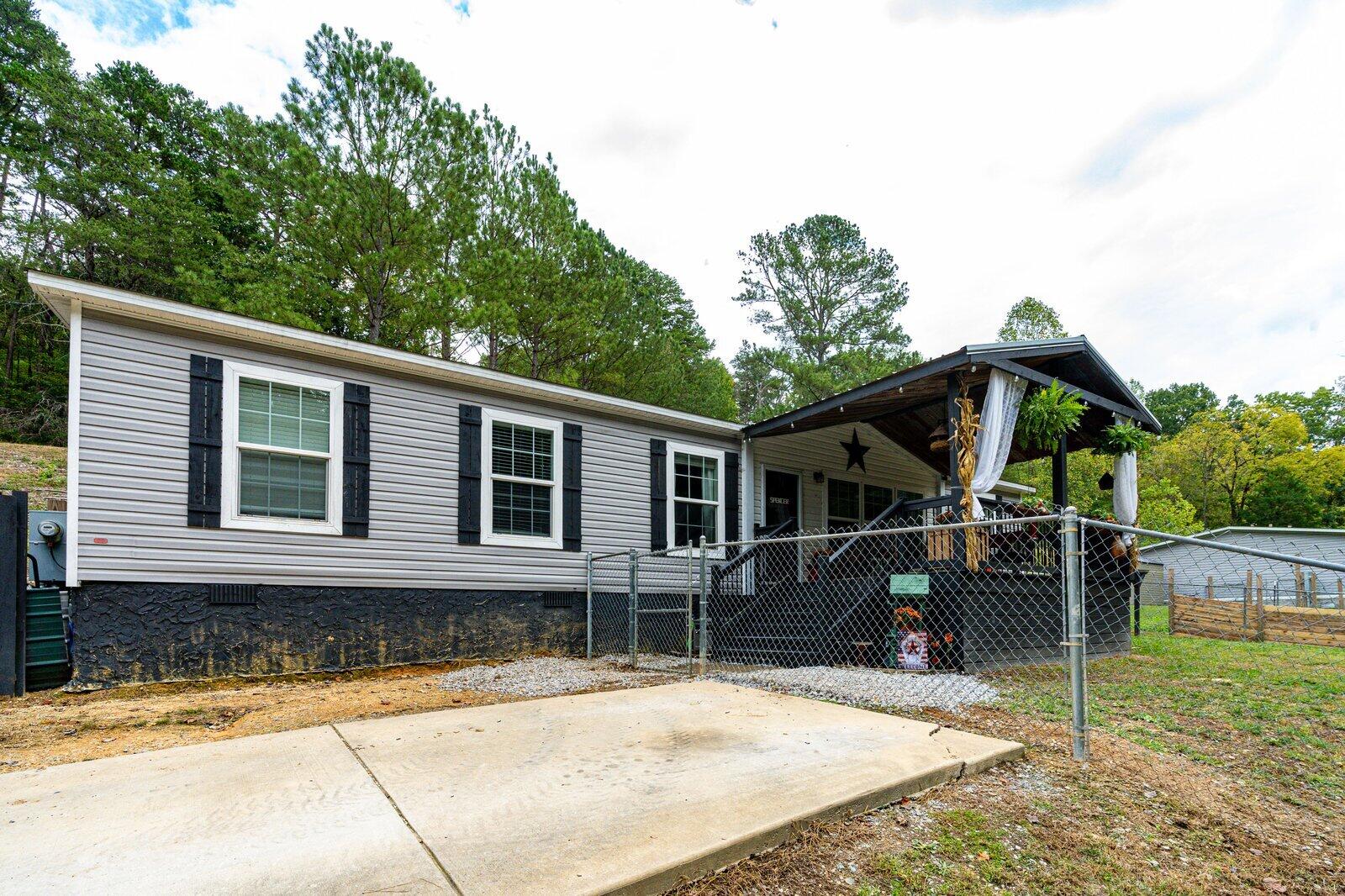 609 Clift Road