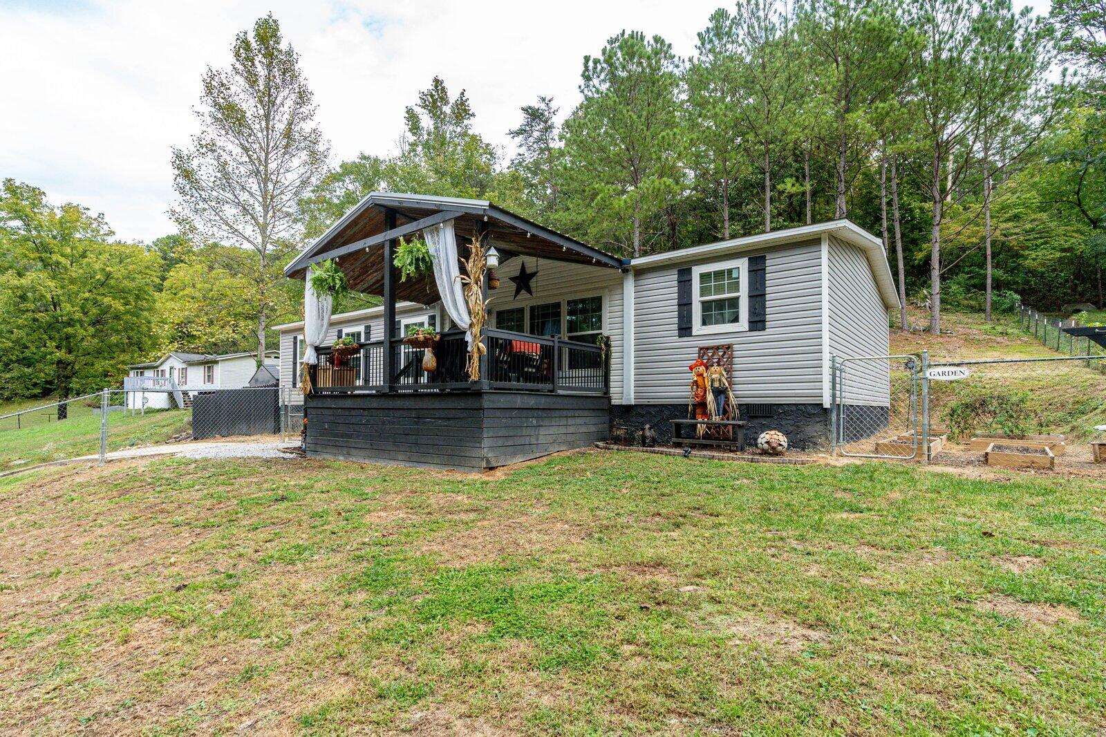 609 Clift Road