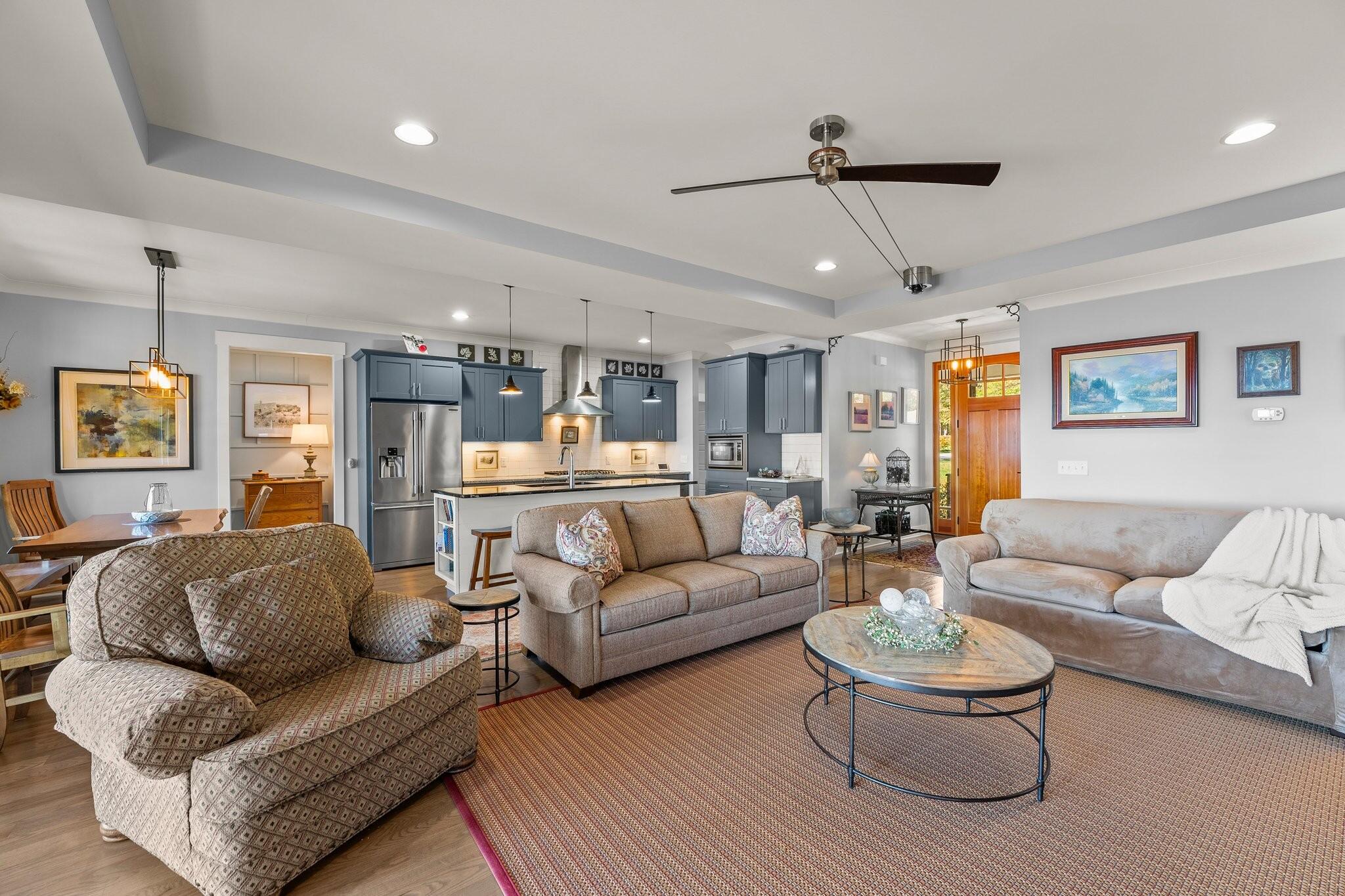 2372 River Bluffs Drive