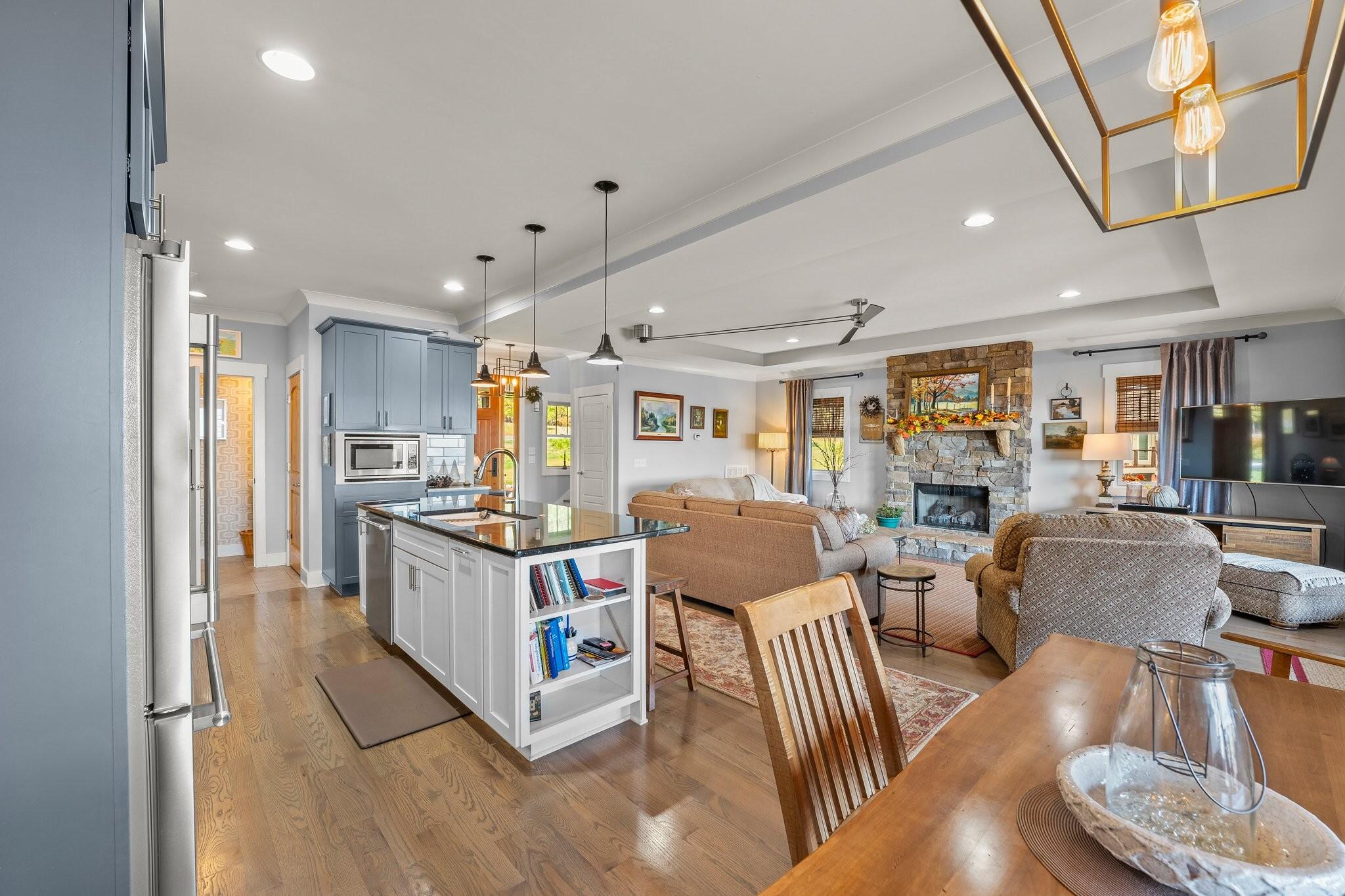 2372 River Bluffs Drive