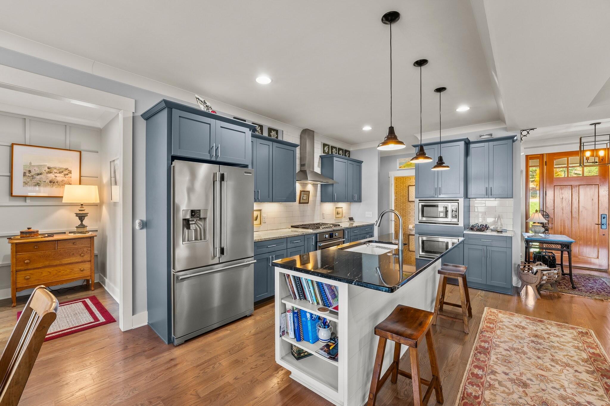 2372 River Bluffs Drive