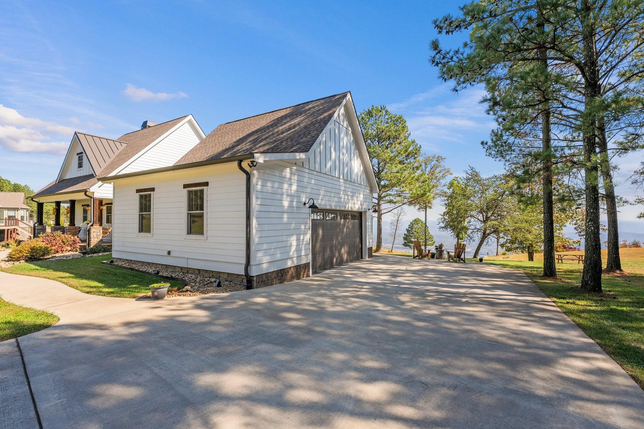 2372 River Bluffs Drive