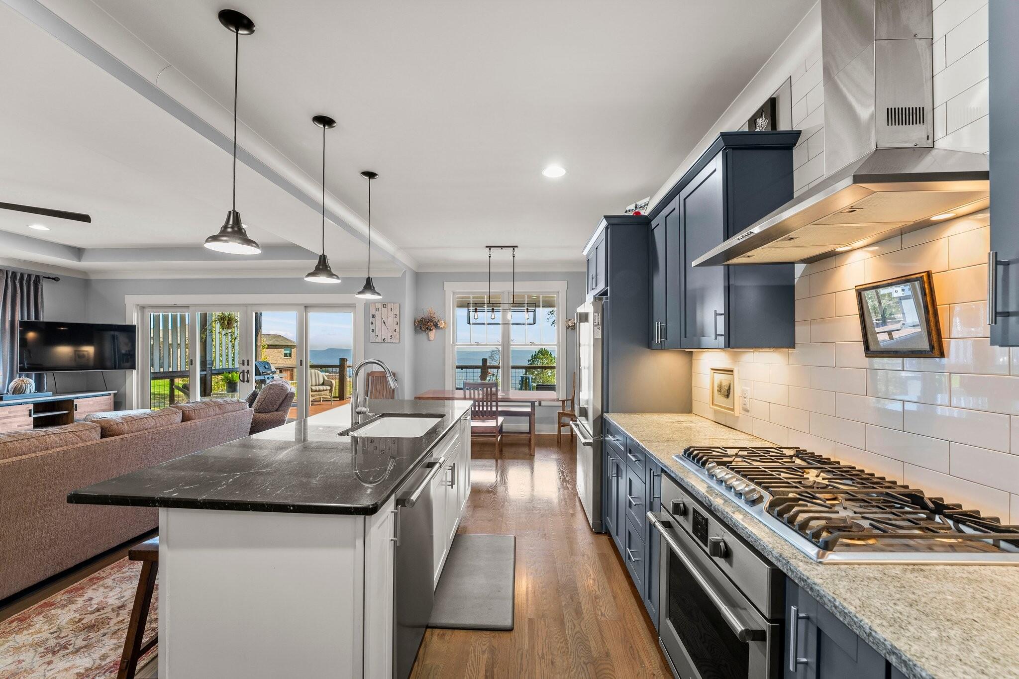 2372 River Bluffs Drive