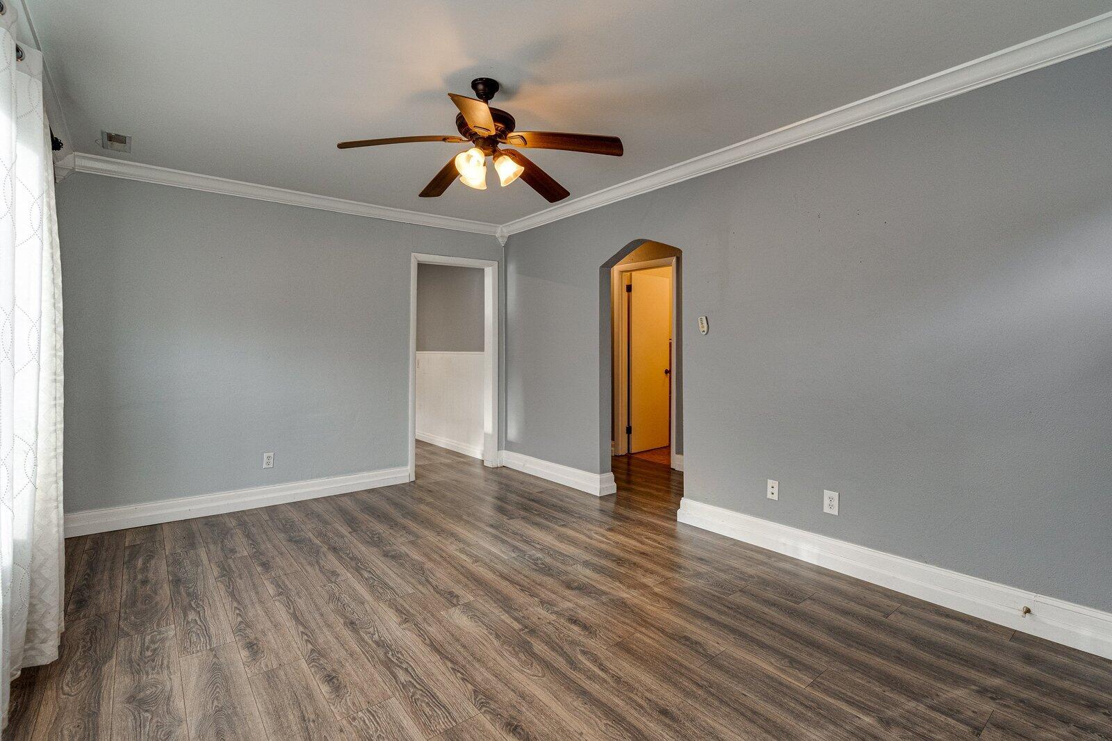 4912 Cameron Lane