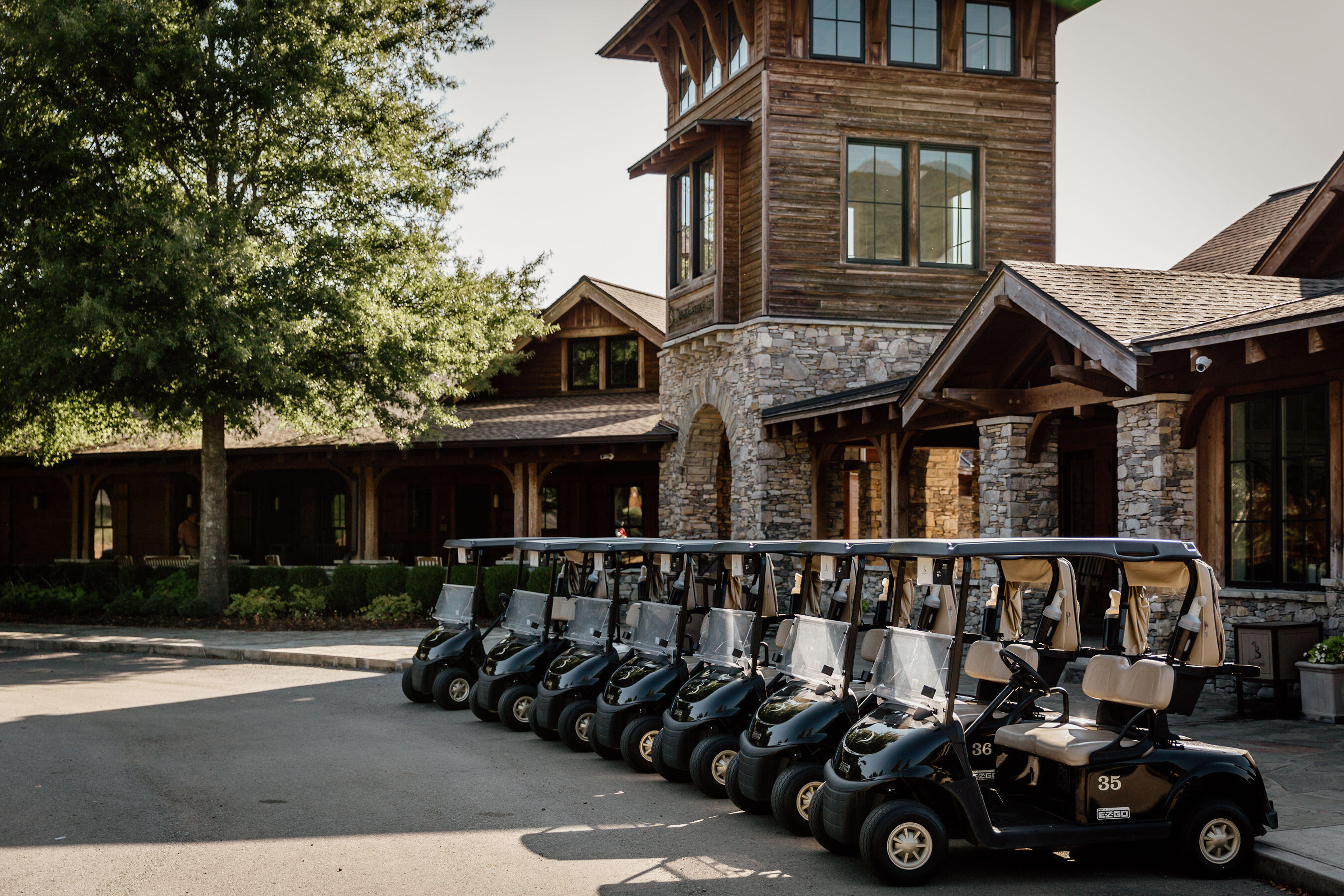 4845 Amethyst Road, 880