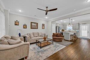 575 NE Bellingham Drive