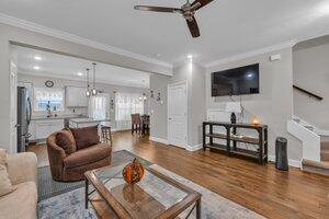 575 NE Bellingham Drive