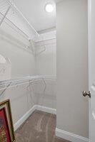 575 NE Bellingham Drive