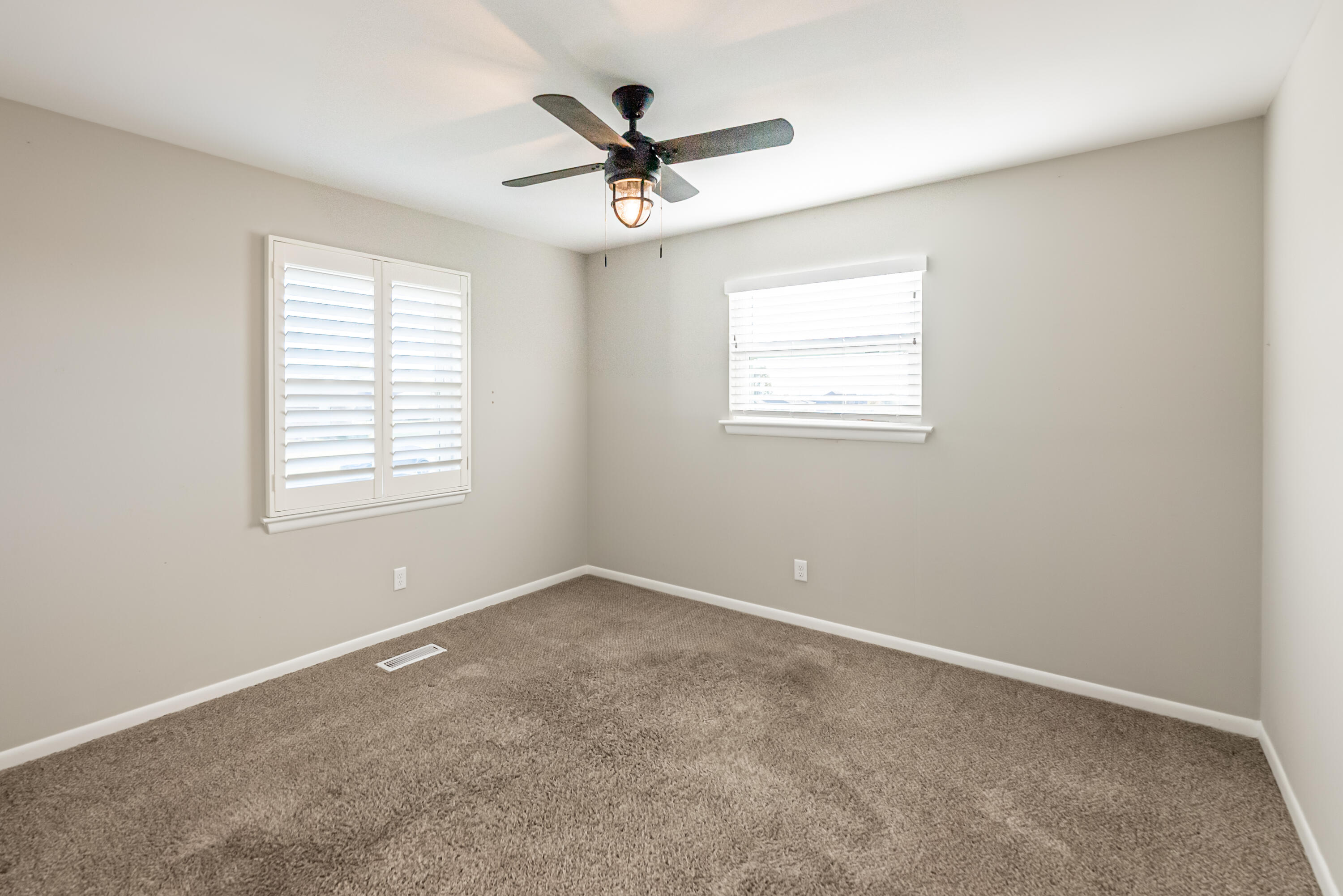 8104 Holly Crest Drive