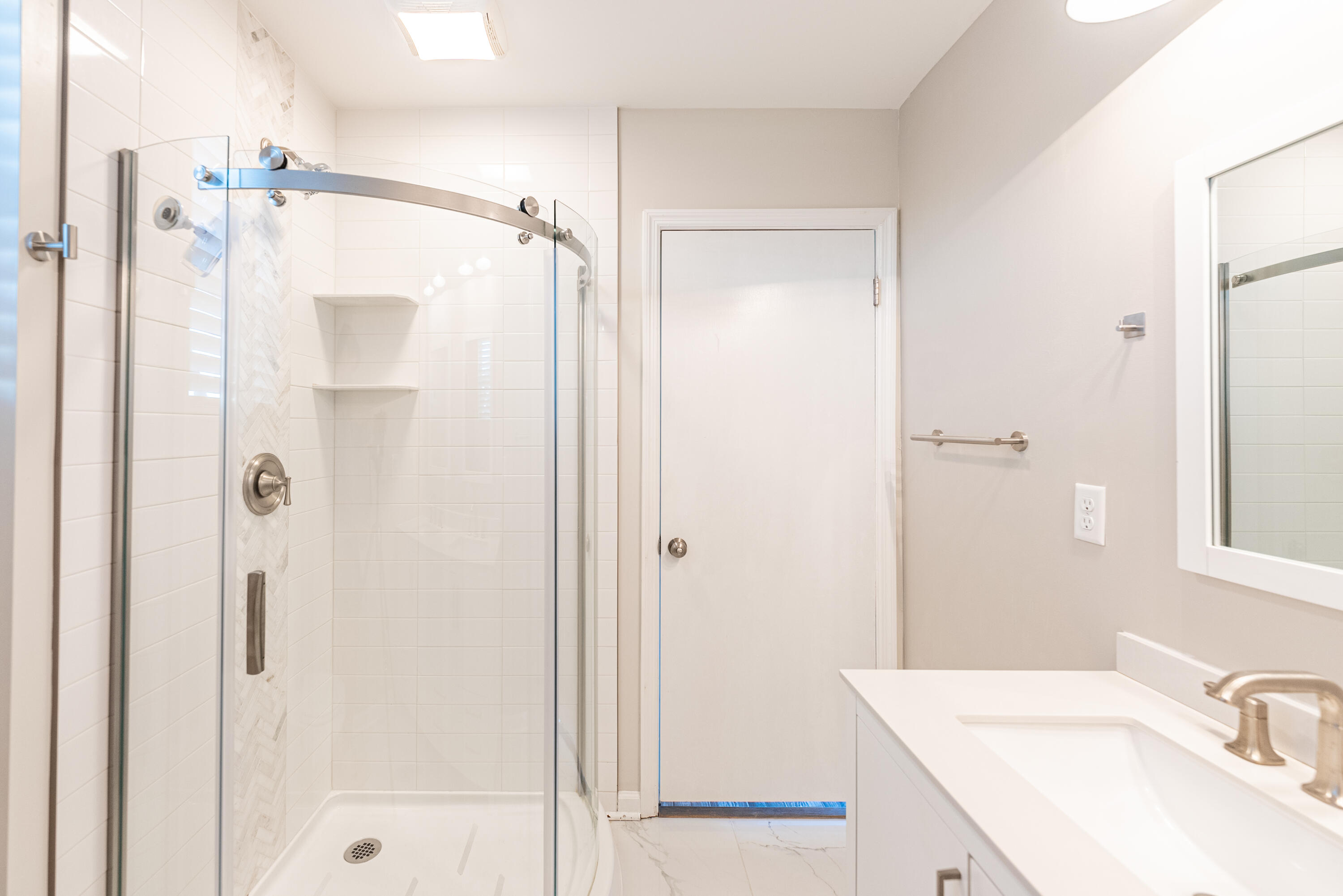 8104 Holly Crest Drive