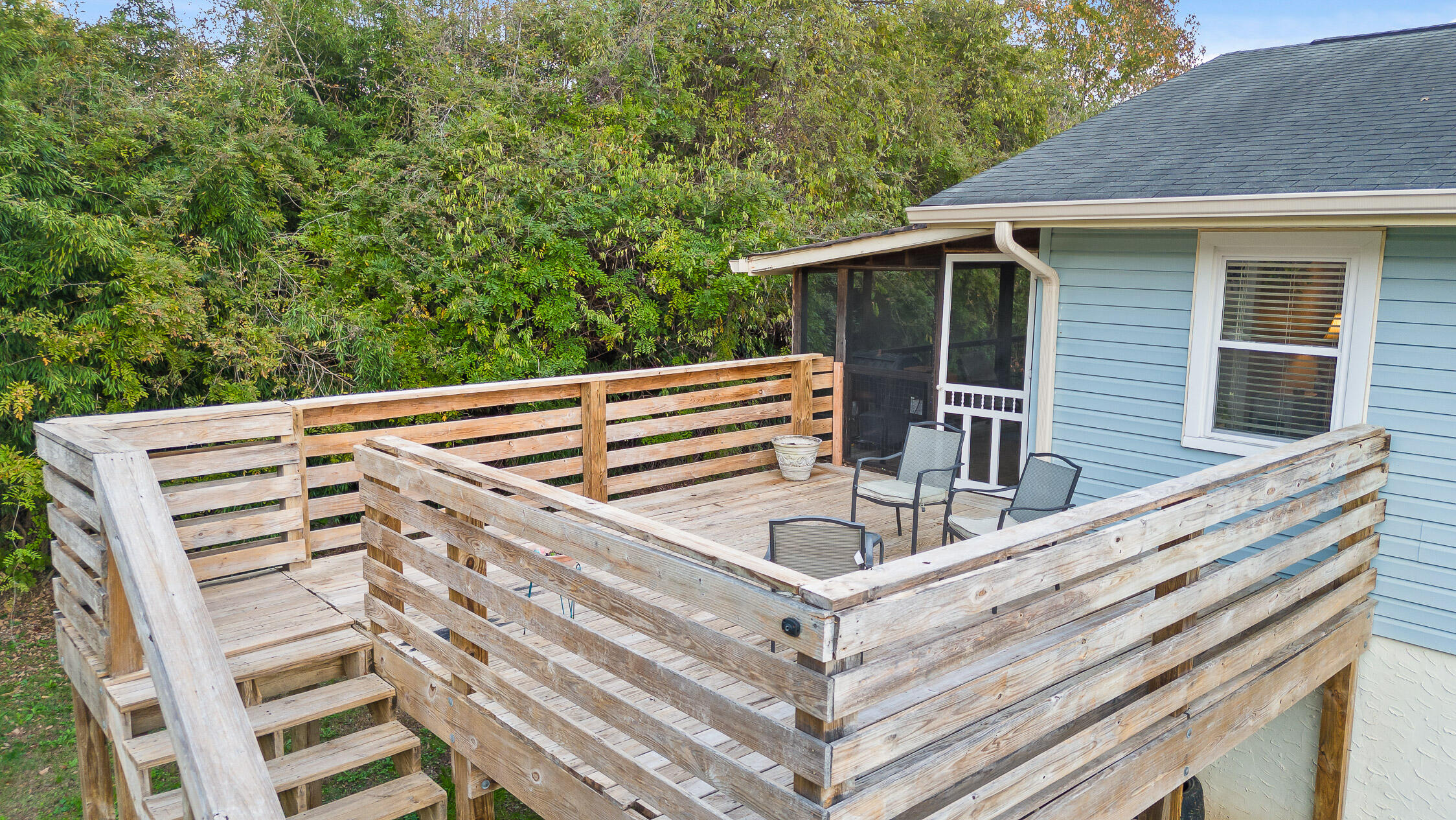 7203 Sterling Road
