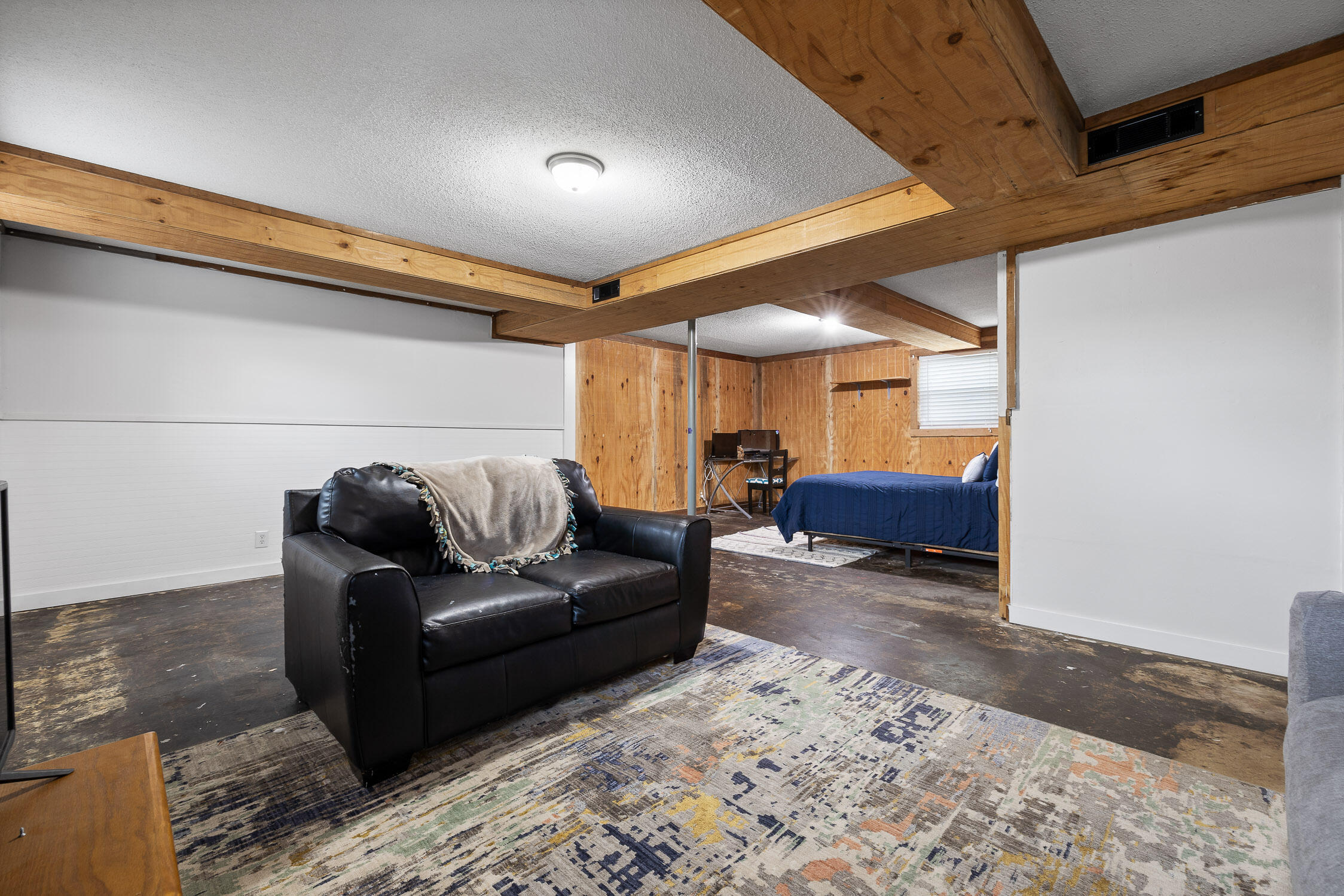 7203 Sterling Road