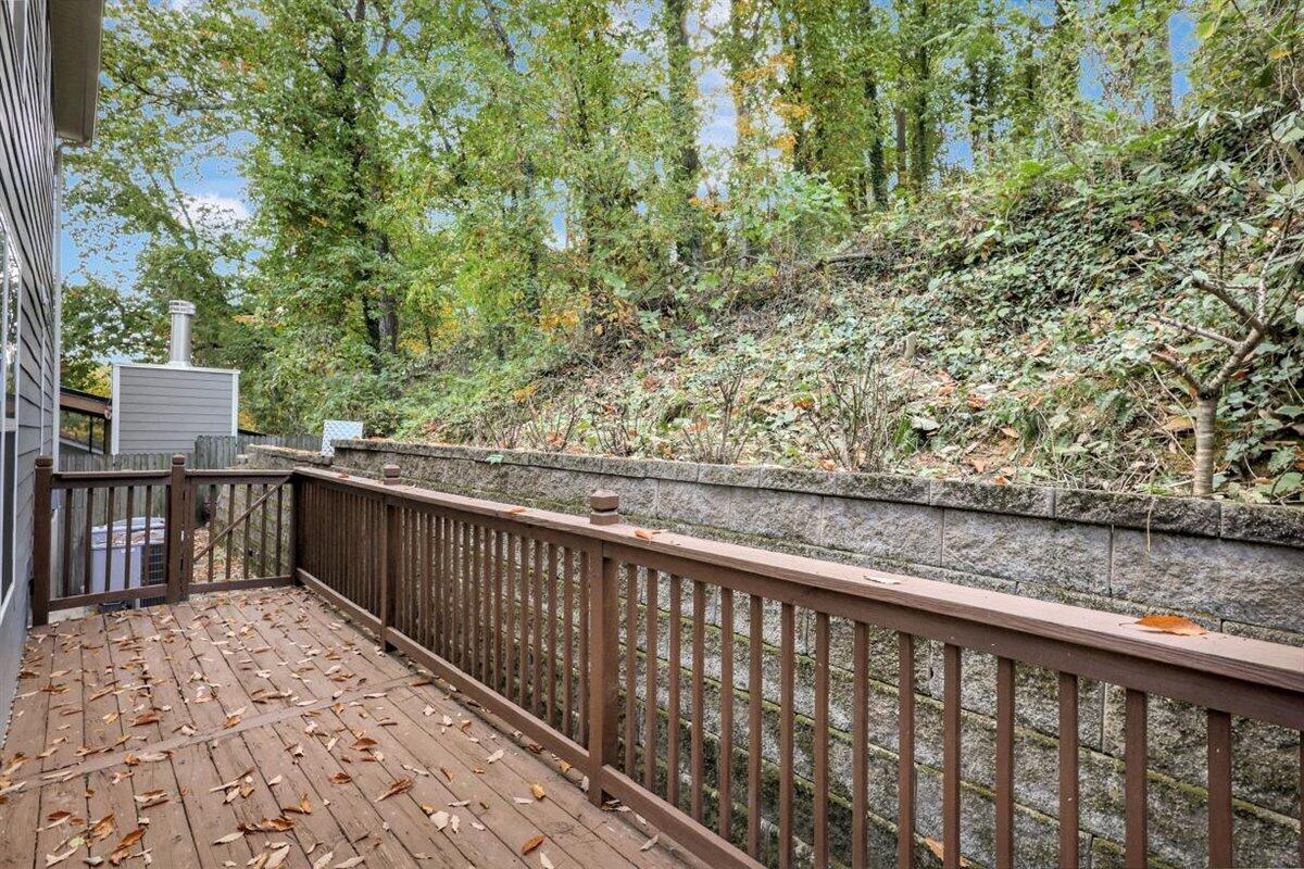 908 Dartmouth Street