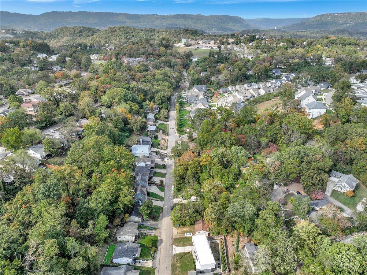 908 Dartmouth Street