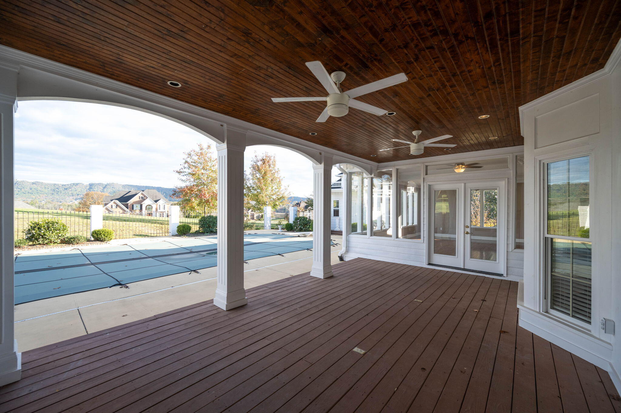 8304 Heron Cir