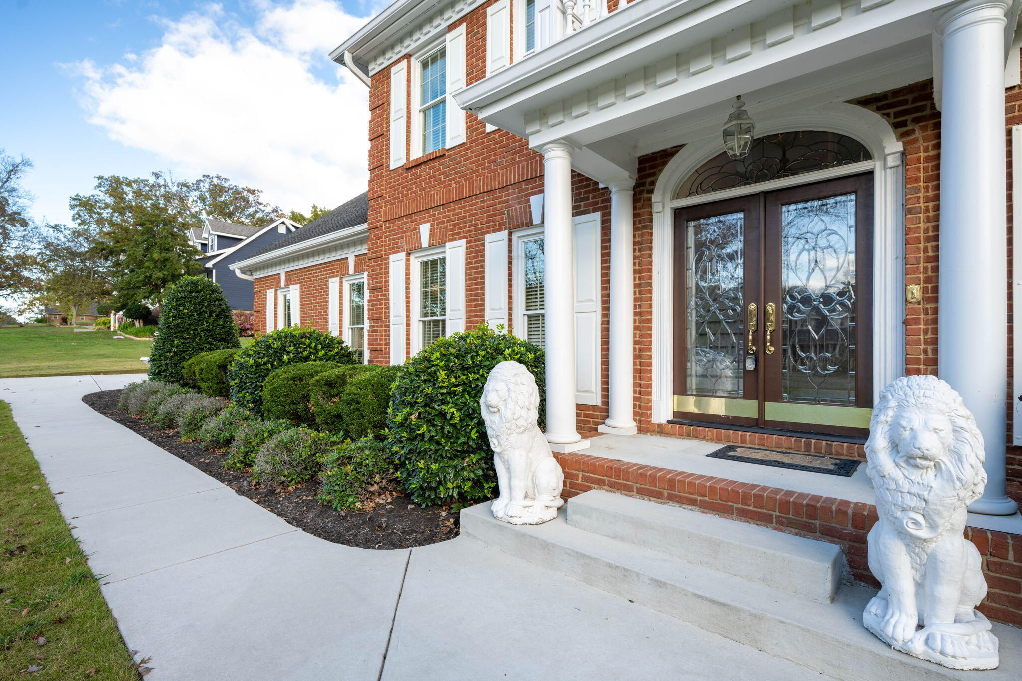 8304 Heron Cir