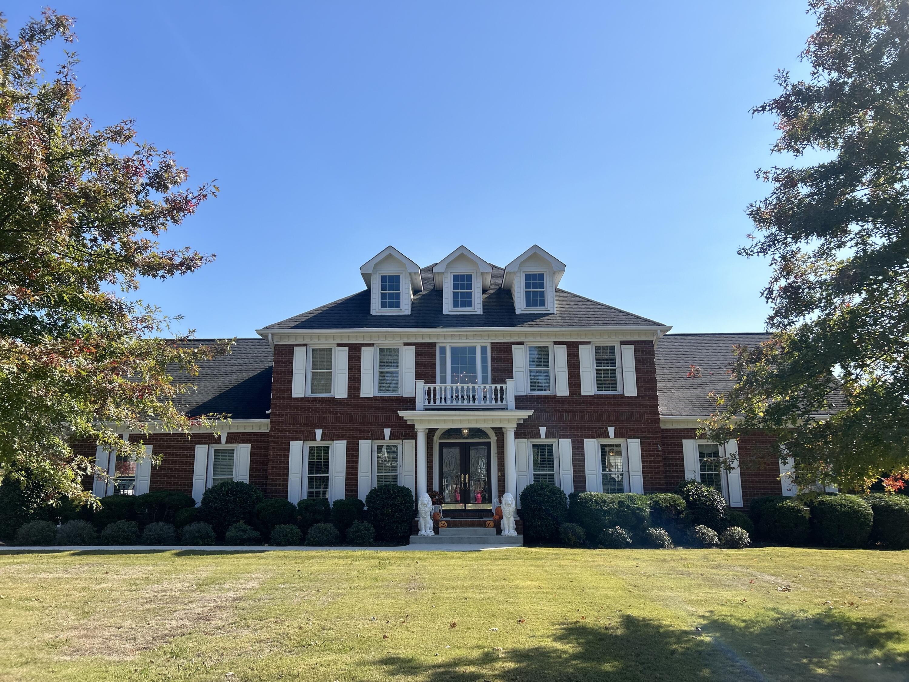 8304 Heron Cir