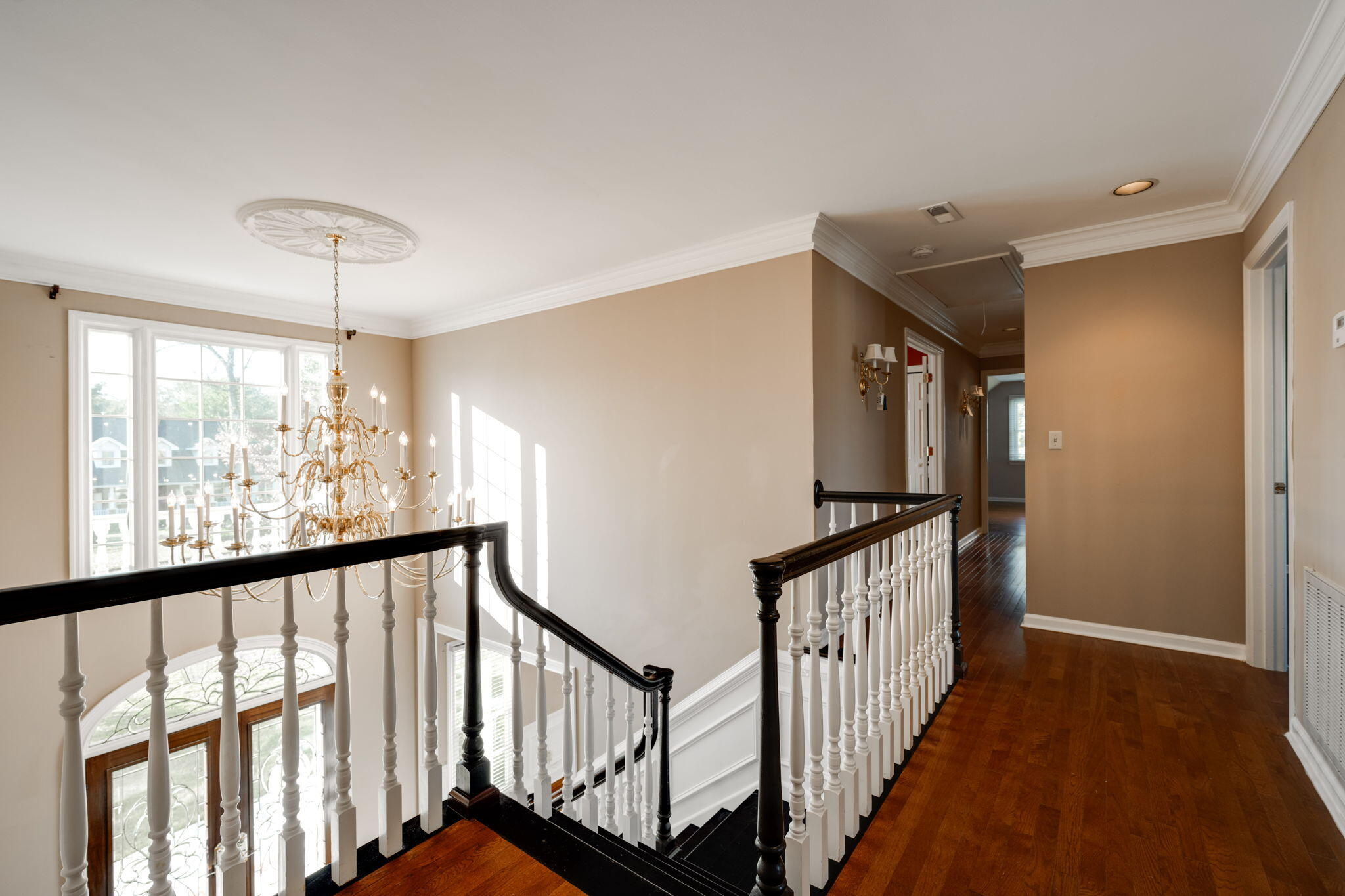 8304 Heron Cir