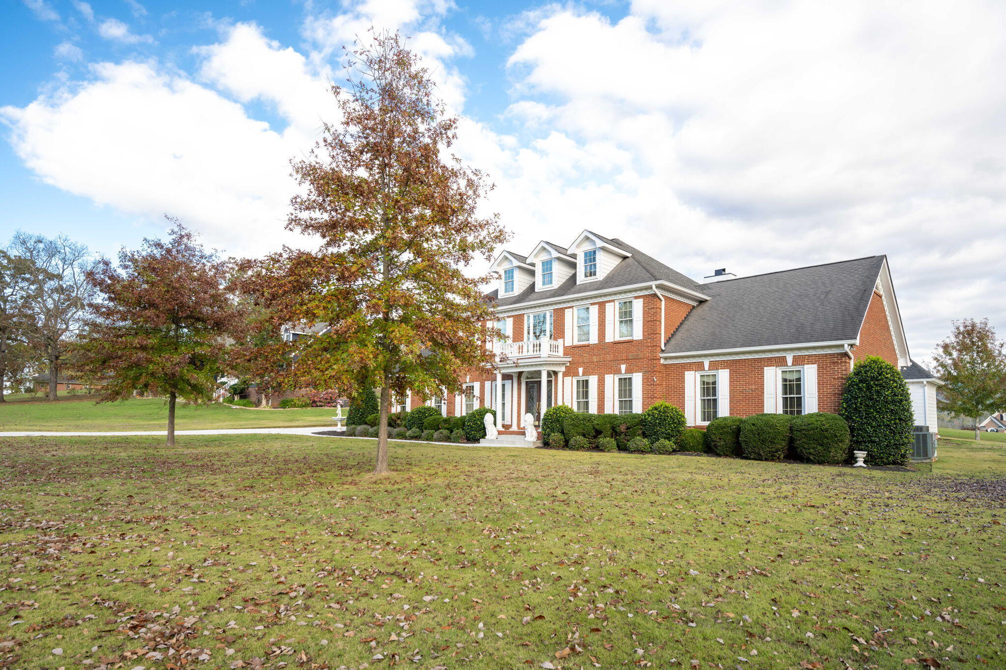 8304 Heron Cir