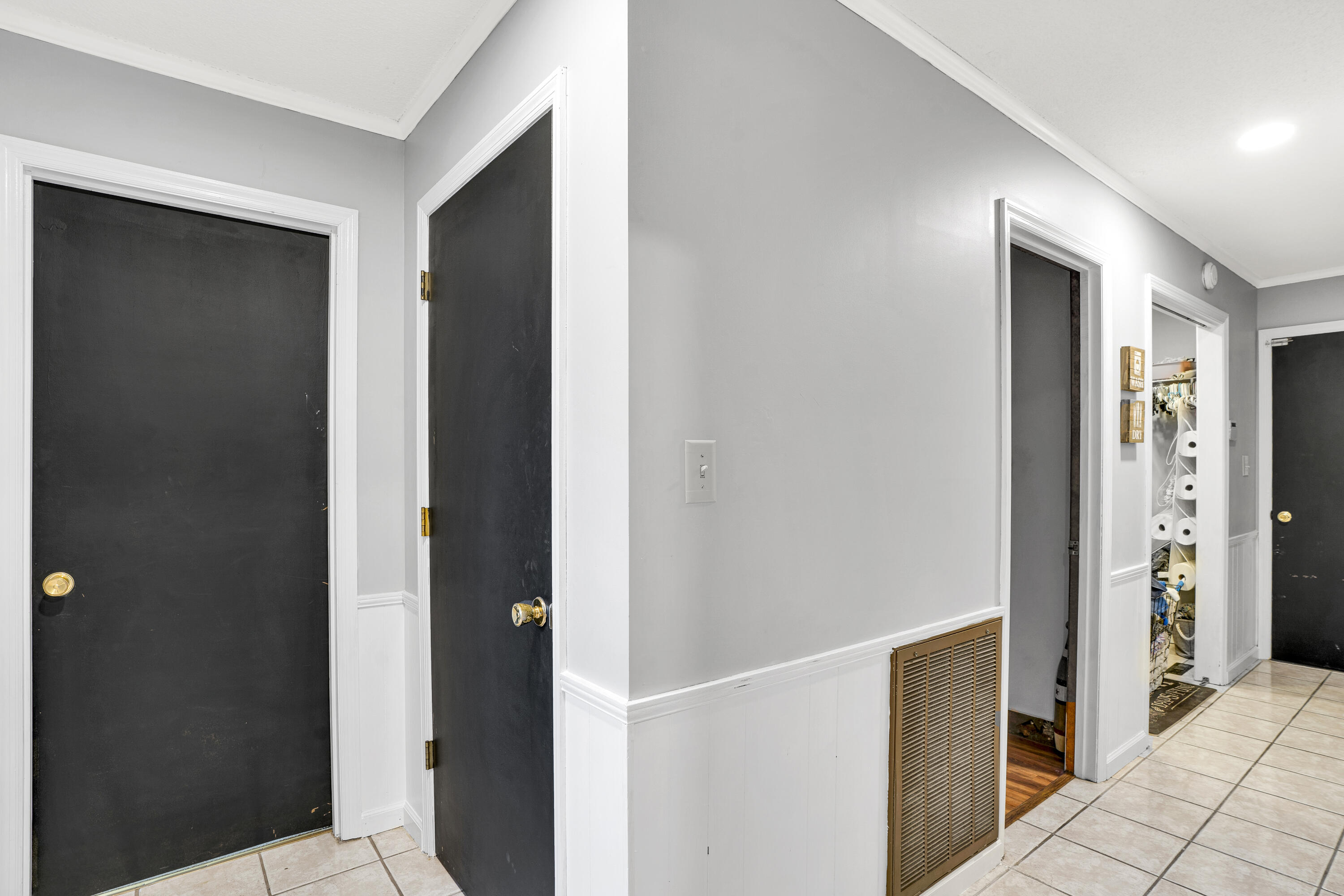 2579 Brownwood Drive SE