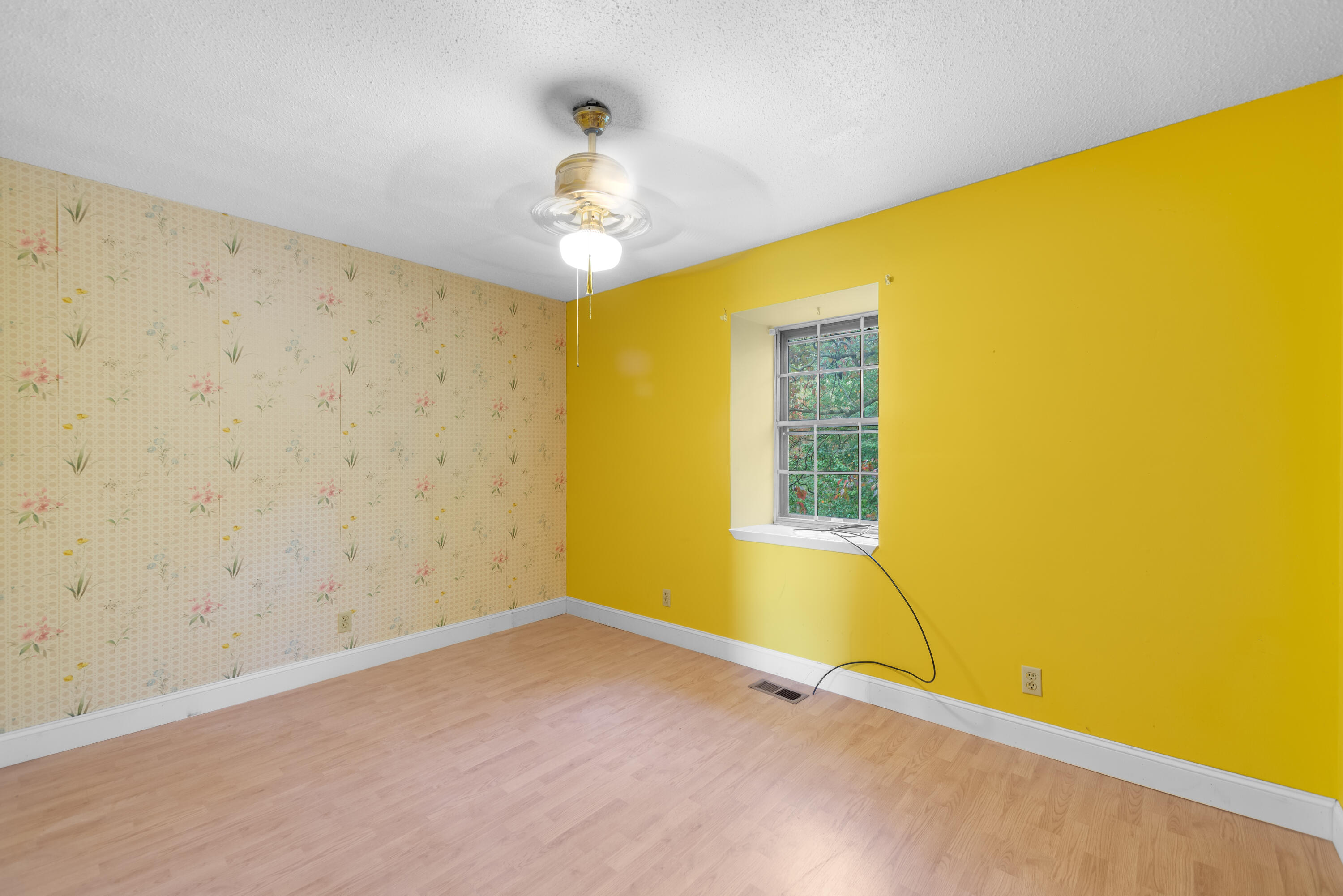844 Mountain Leaf Drive