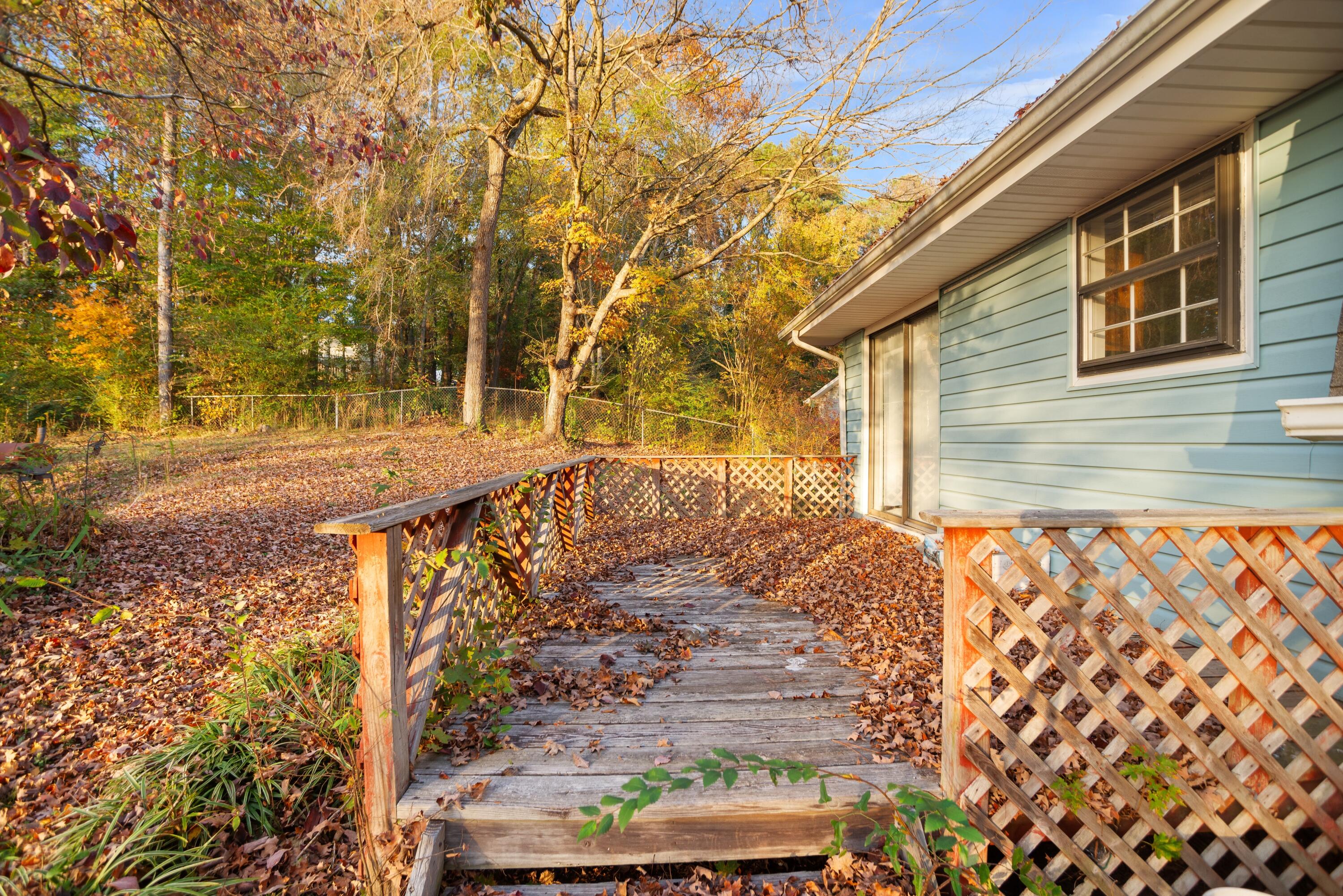 844 Mountain Leaf Drive