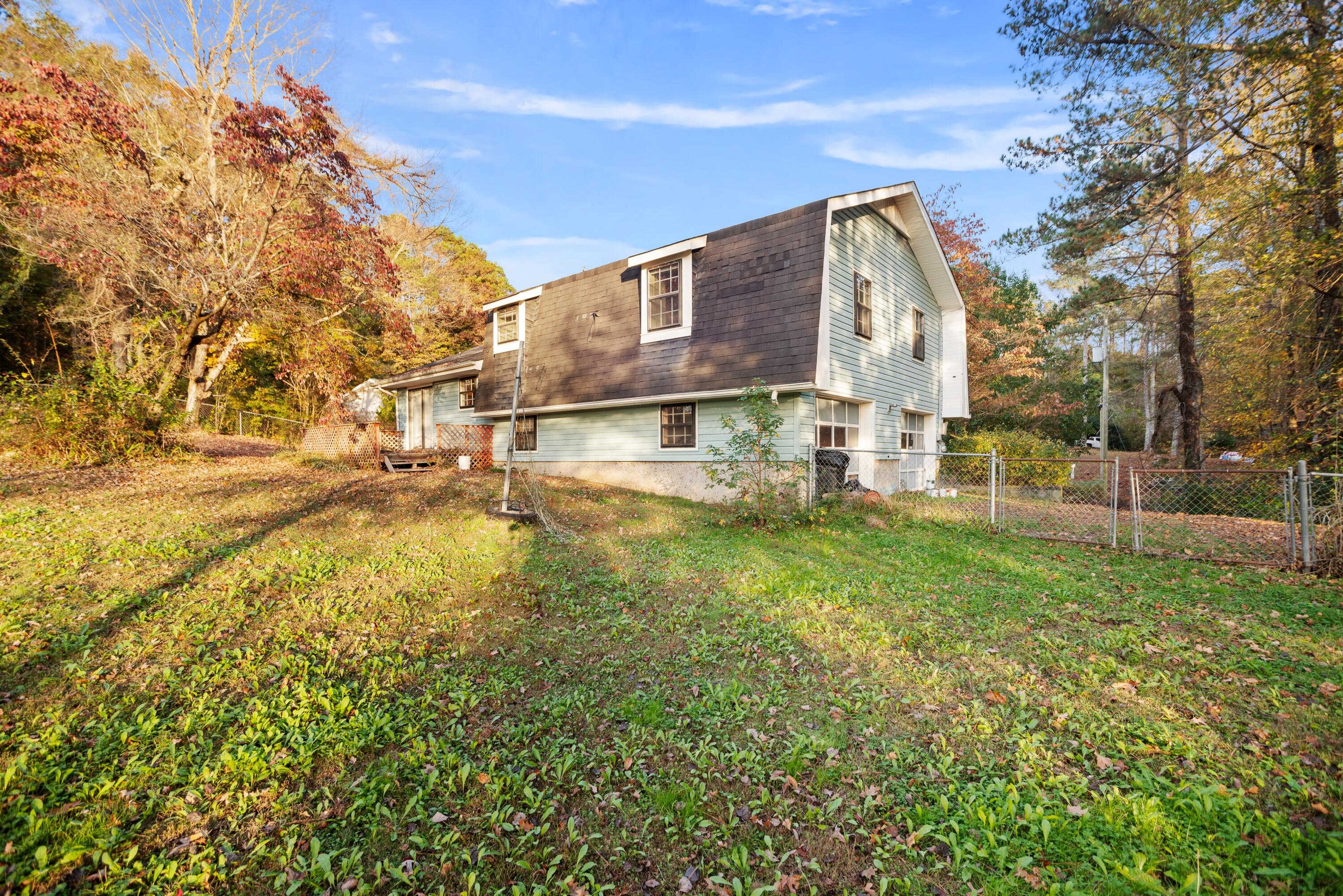 844 Mountain Leaf Drive