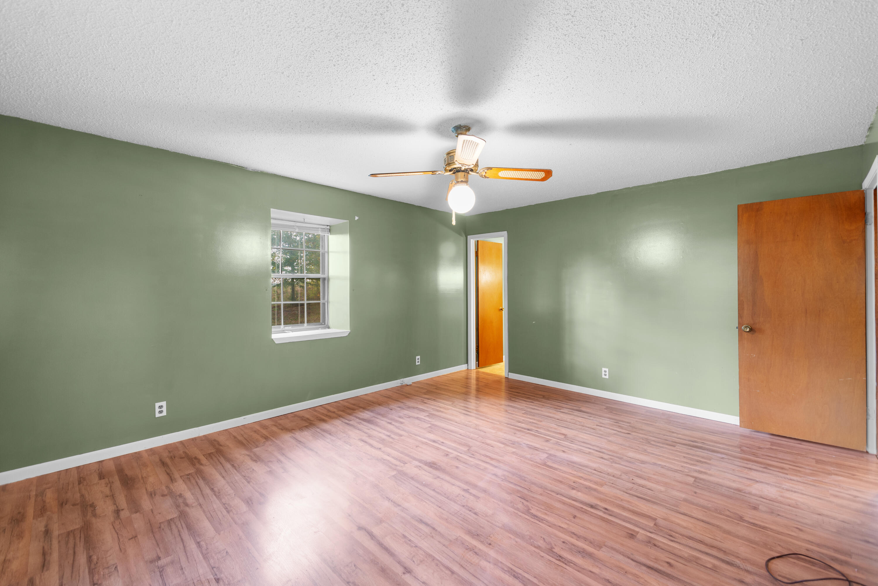 844 Mountain Leaf Drive