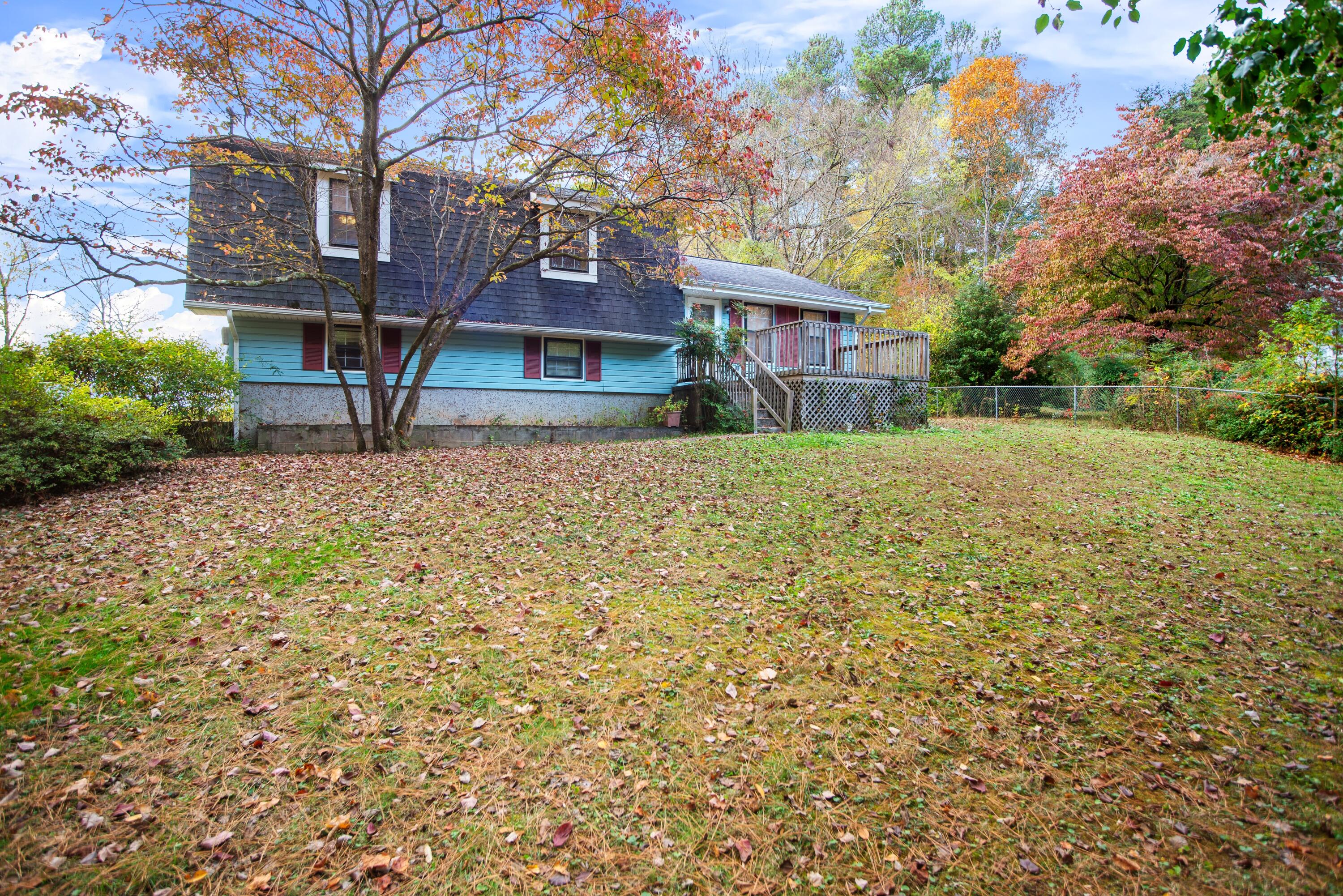 844 Mountain Leaf Drive
