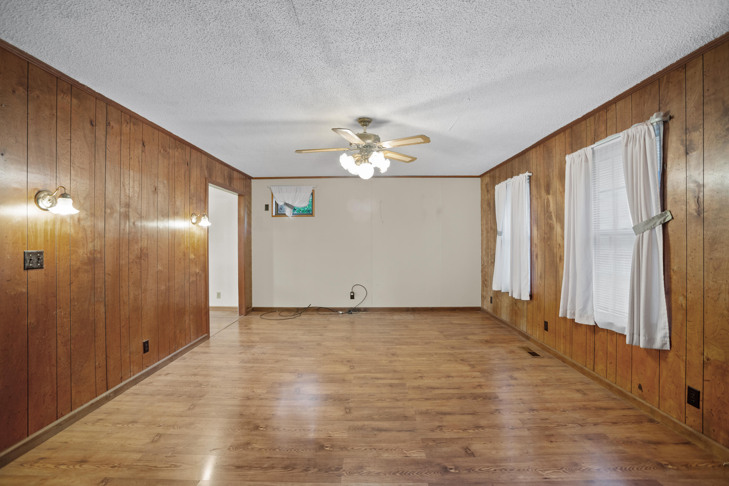844 Mountain Leaf Drive