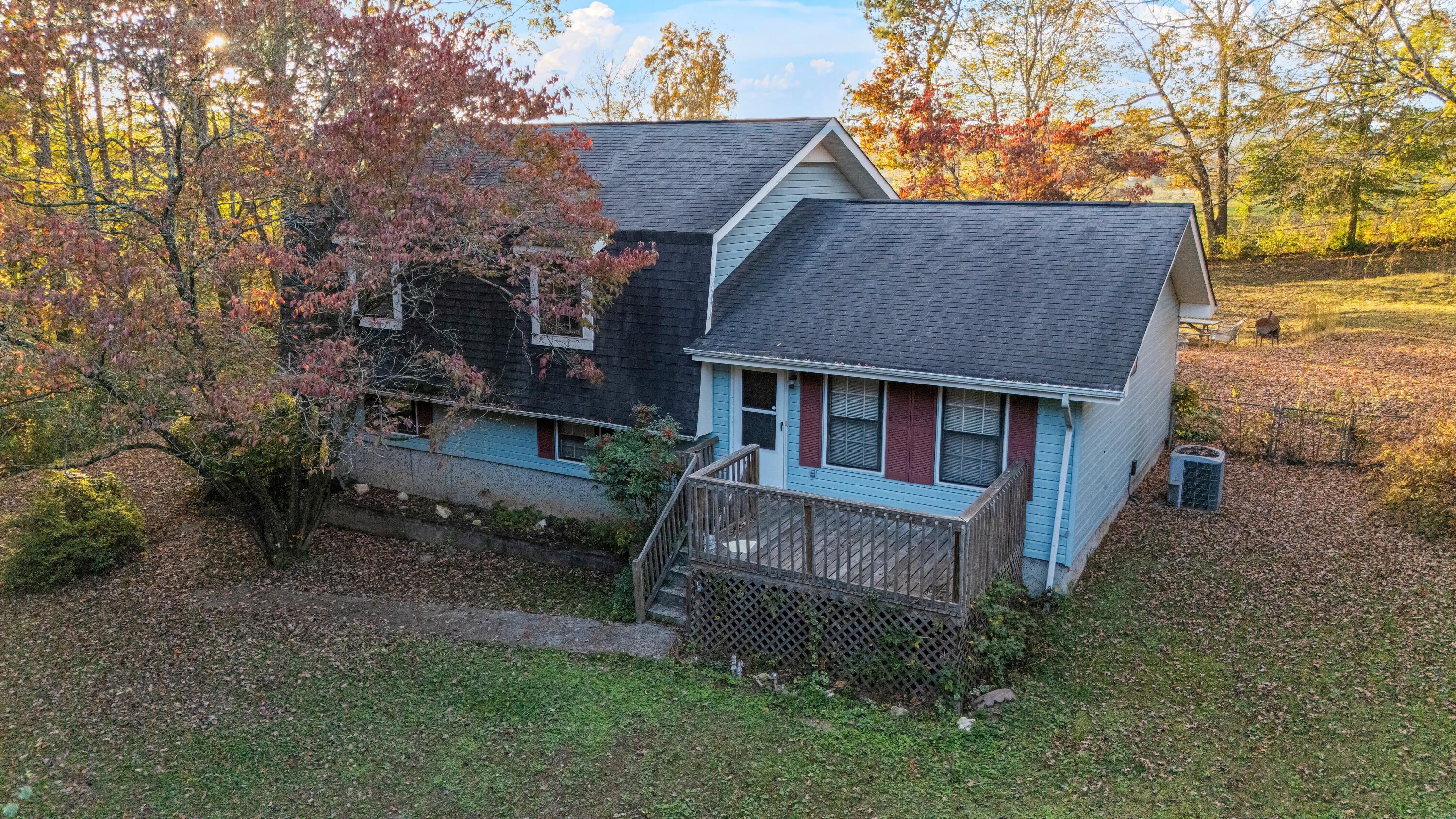 844 Mountain Leaf Drive