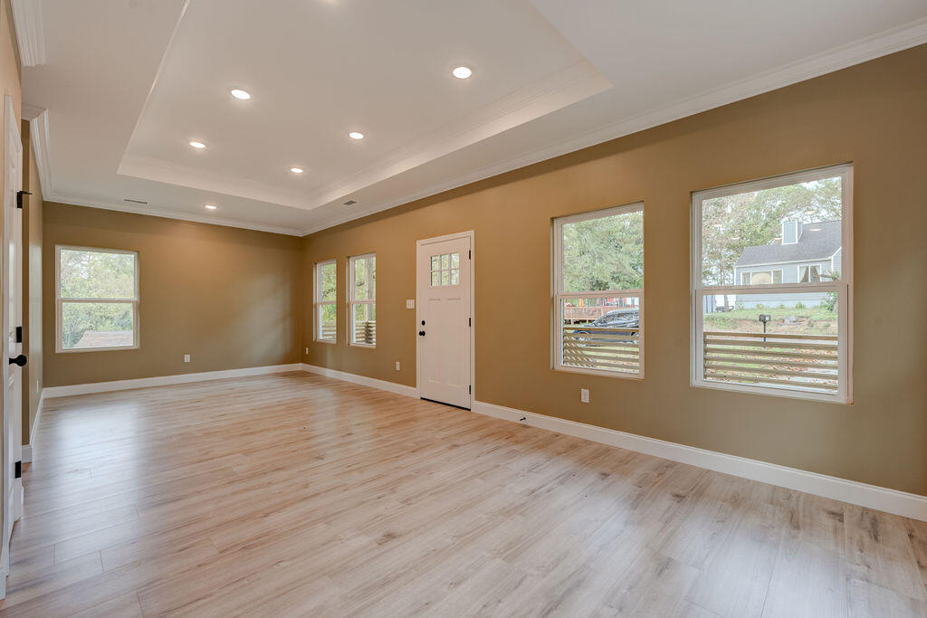 1112 Overlook Avenue