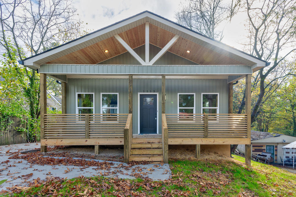 1112 Overlook Avenue