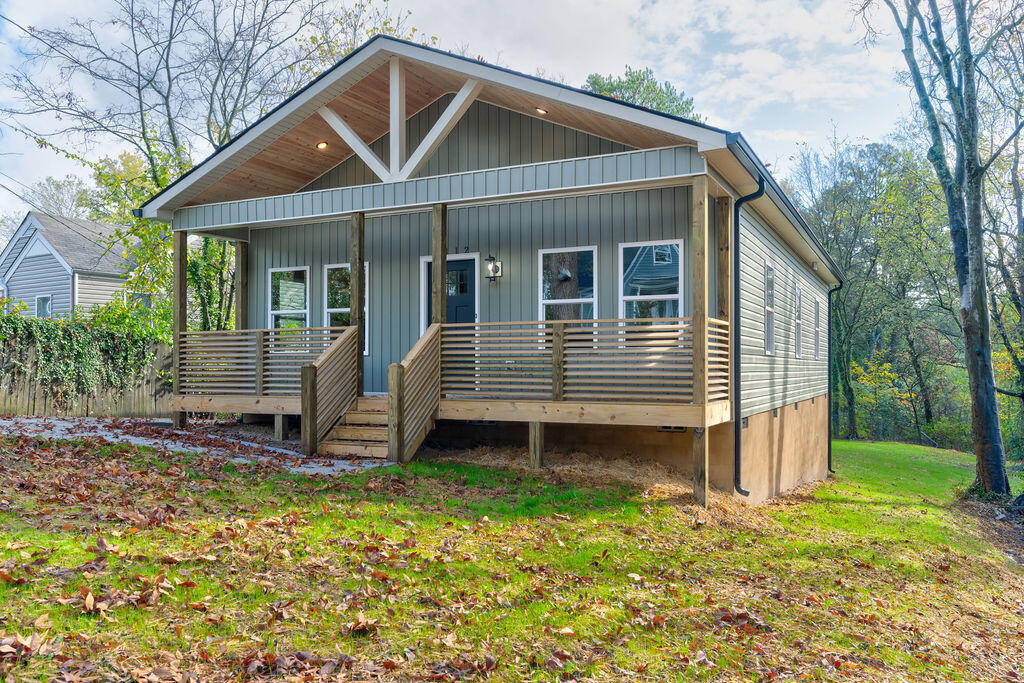 1112 Overlook Avenue