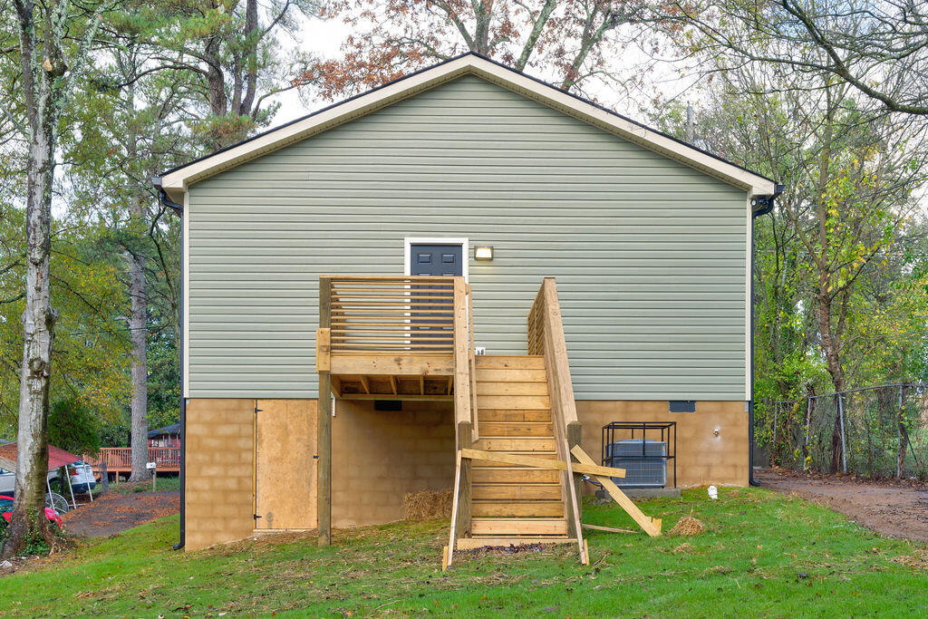 1112 Overlook Avenue