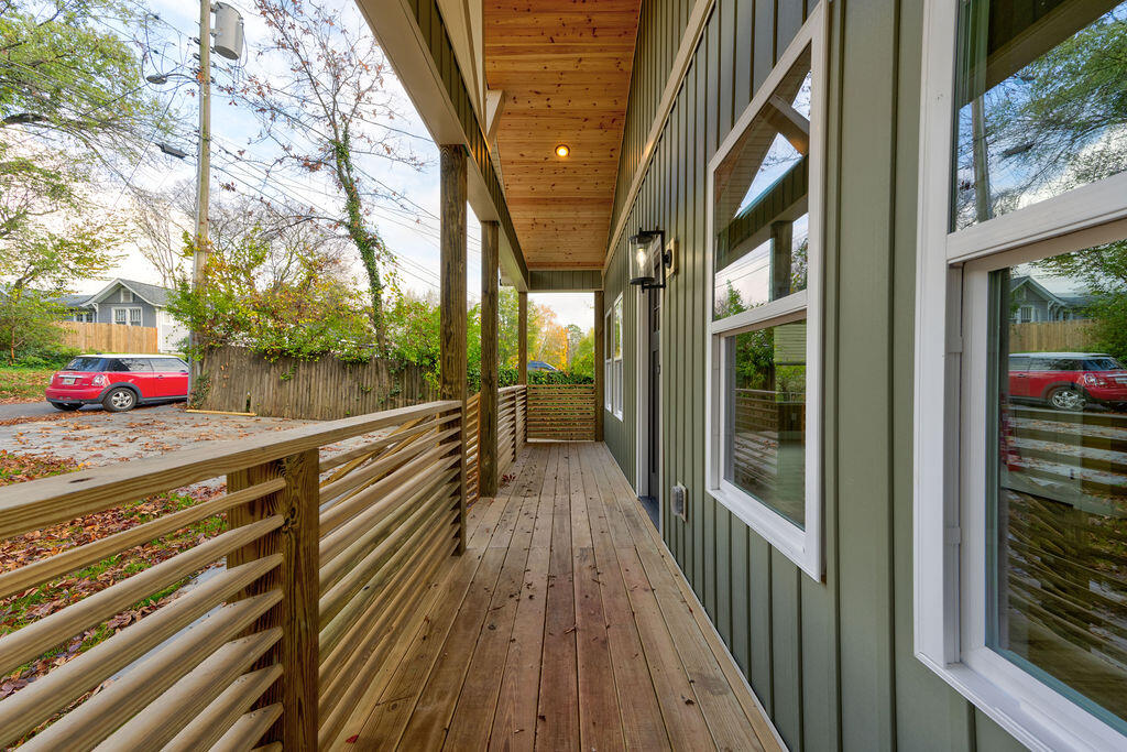 1112 Overlook Avenue