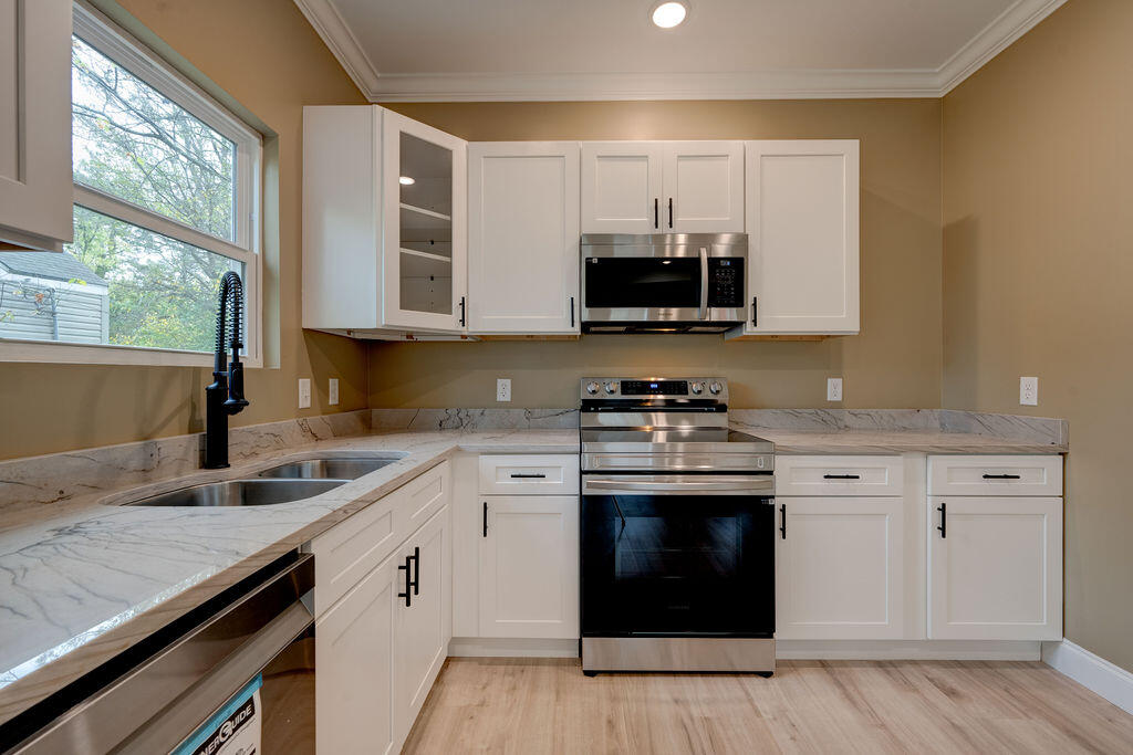 1112 Overlook Avenue