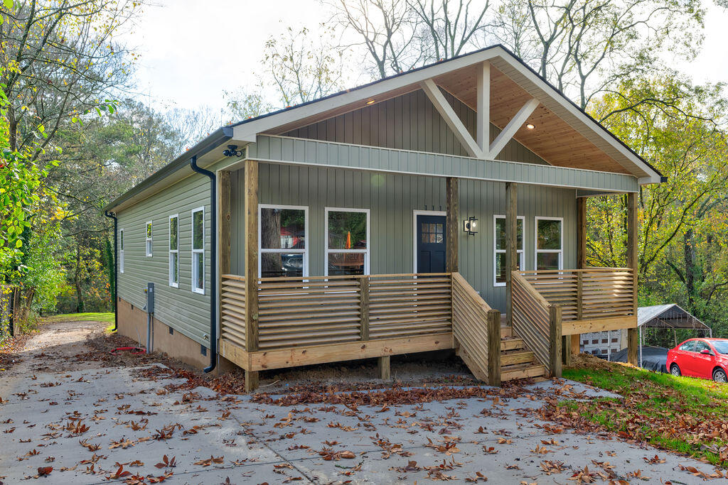 1112 Overlook Avenue