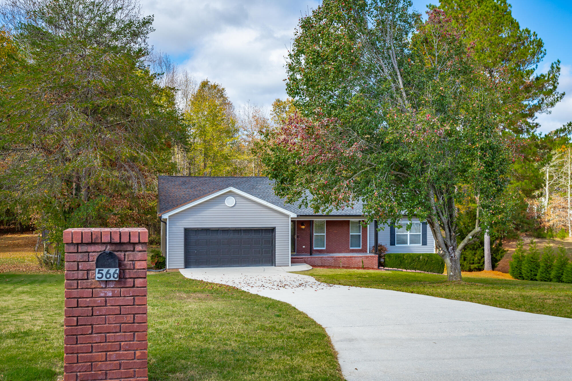 566 Ocoee Hills Circle NE