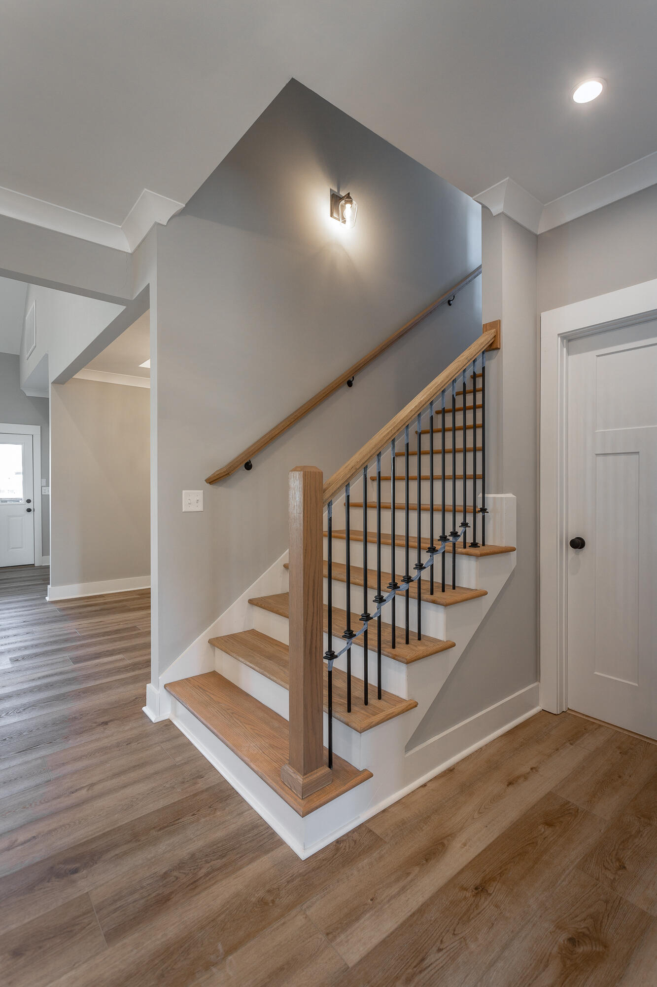 504 Willow Grove Ct