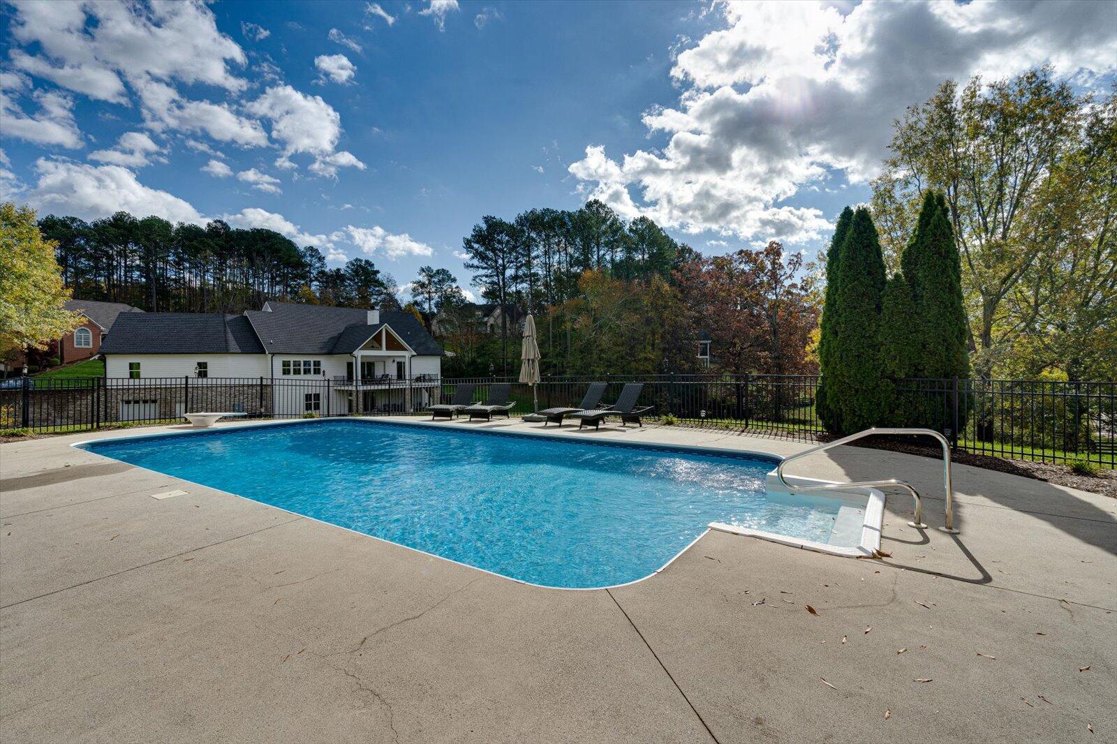 194 Overlook Drive